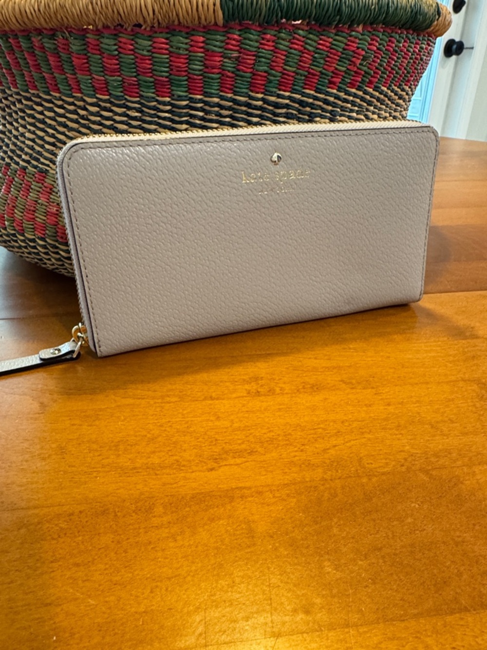 Kate Spade pale grey leather wallet, NWOT